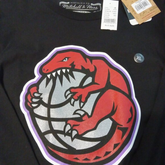 Toronto Raptors Mitchell and Ness Long sleeve T-Shirt XL - Picture 2 of 4